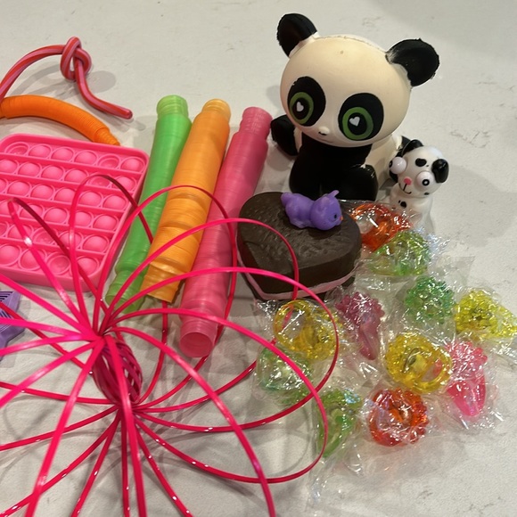 Box of Fidgets. Sensory Toys. - Picture 2 of 4